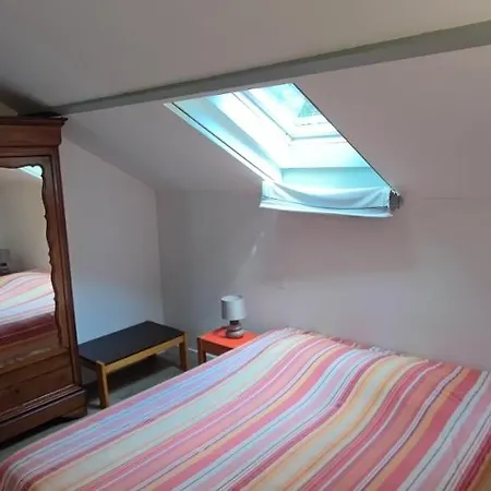 Familial De La Bastide Du Puech *